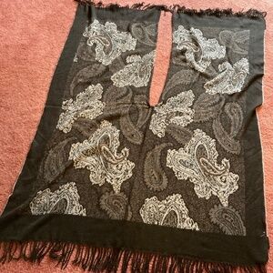 Like New Women's Acrylic Wrap Shawl Poncho Paisley with Fringe